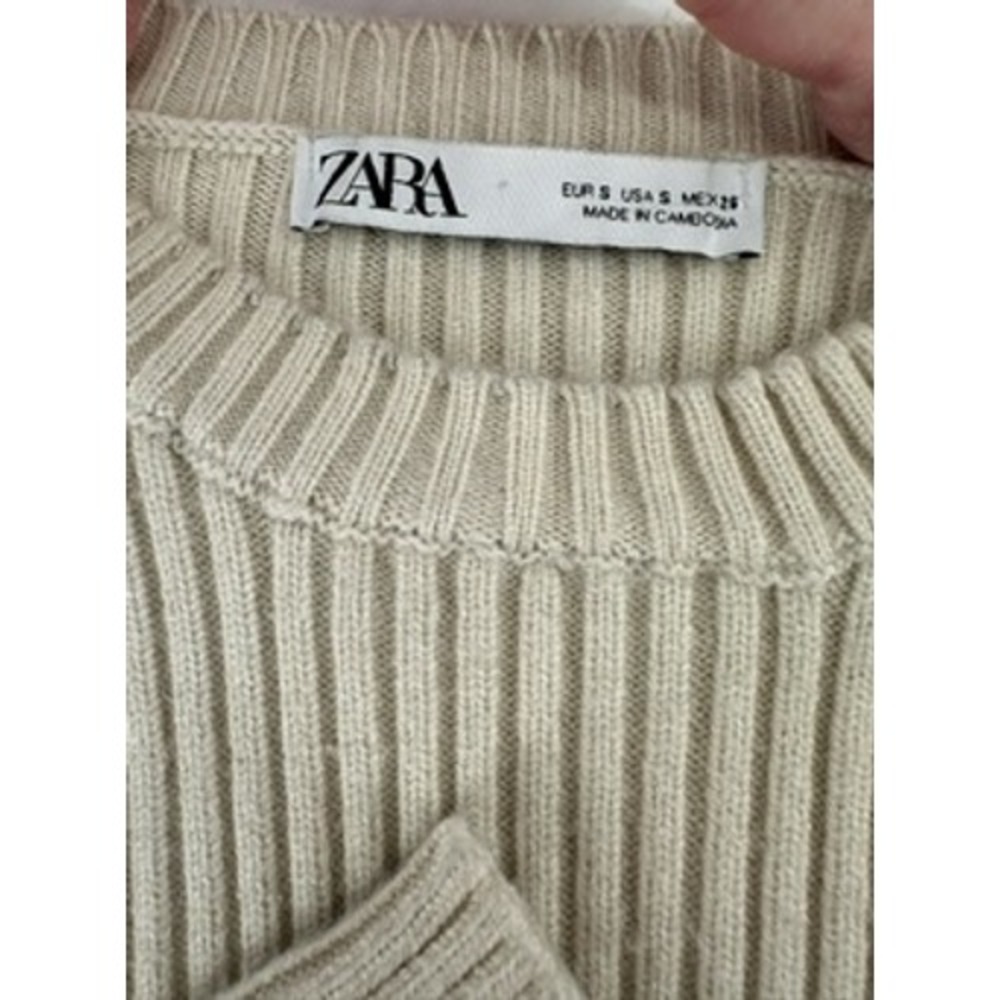Zara Ribbed Knit Long Sleeve Top Crew Neck Slim‎ Fit Beige Womens Small - Picture 2 of 6